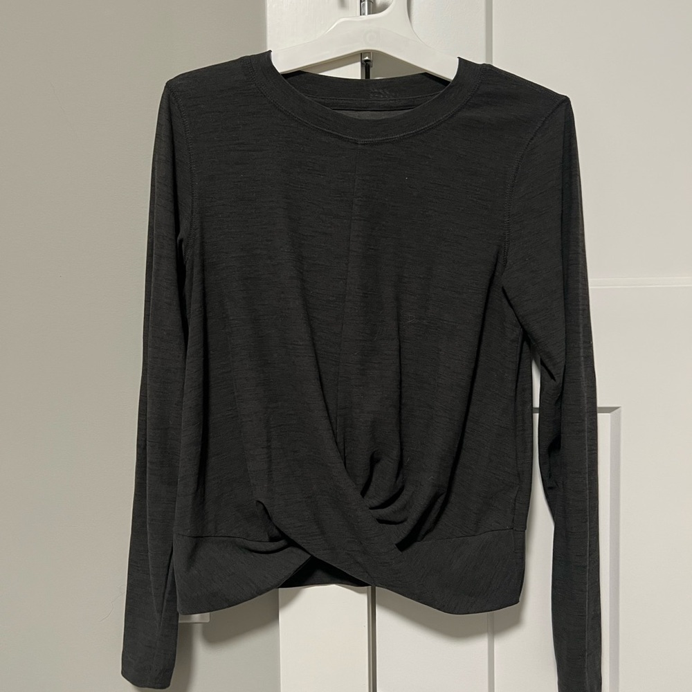Old Navy Gray Twist Front Long Sleeve Top